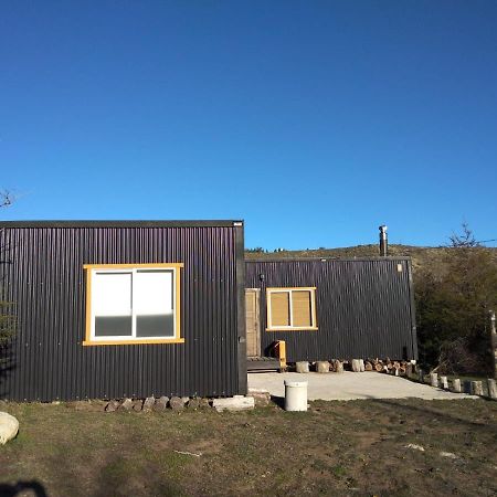 Hostel Basecamp Cerro Castillo Вілла-Серро-Кастільйо Екстер'єр фото