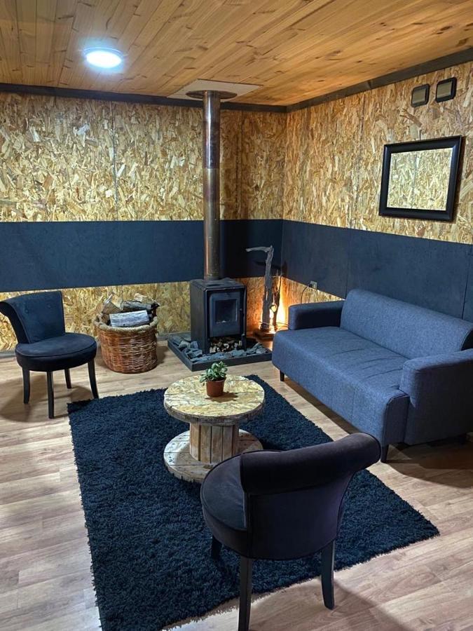 Hostel Basecamp Cerro Castillo Вілла-Серро-Кастільйо Екстер'єр фото