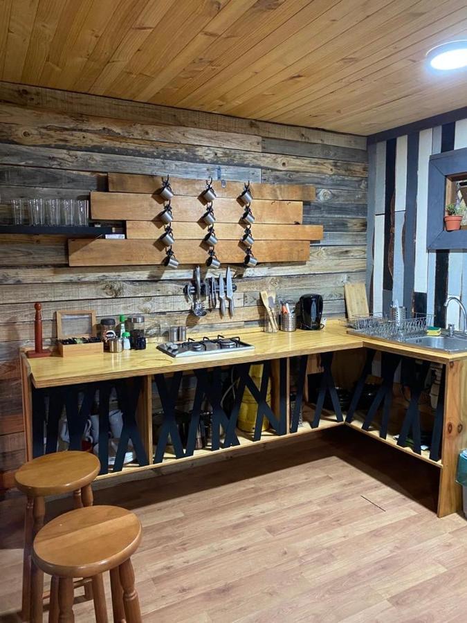 Hostel Basecamp Cerro Castillo Вілла-Серро-Кастільйо Екстер'єр фото