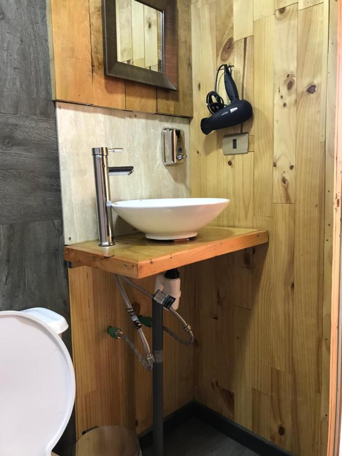 Hostel Basecamp Cerro Castillo Вілла-Серро-Кастільйо Екстер'єр фото