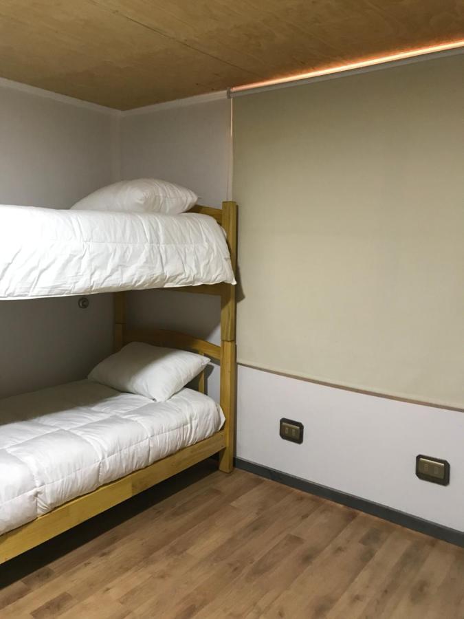 Hostel Basecamp Cerro Castillo Вілла-Серро-Кастільйо Екстер'єр фото